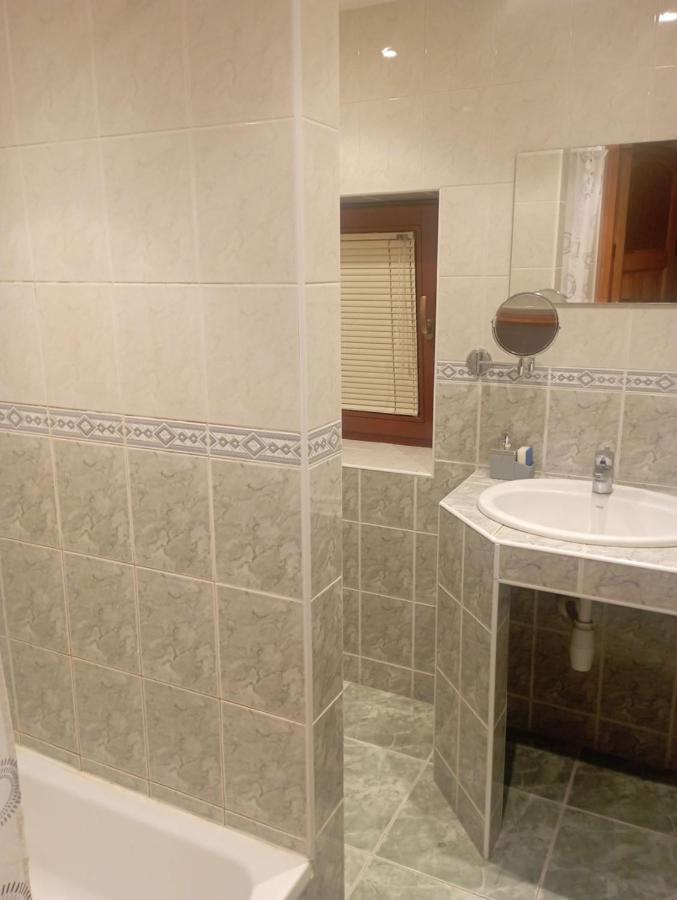 Meier House Wawer Hotel Warsaw Ngoại thất bức ảnh